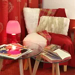 Du Bourg Hotell 3*