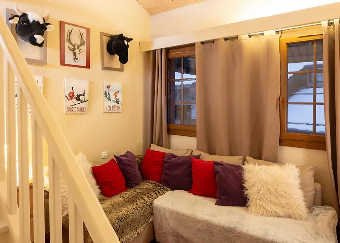 Hotel Du Bourg 3*